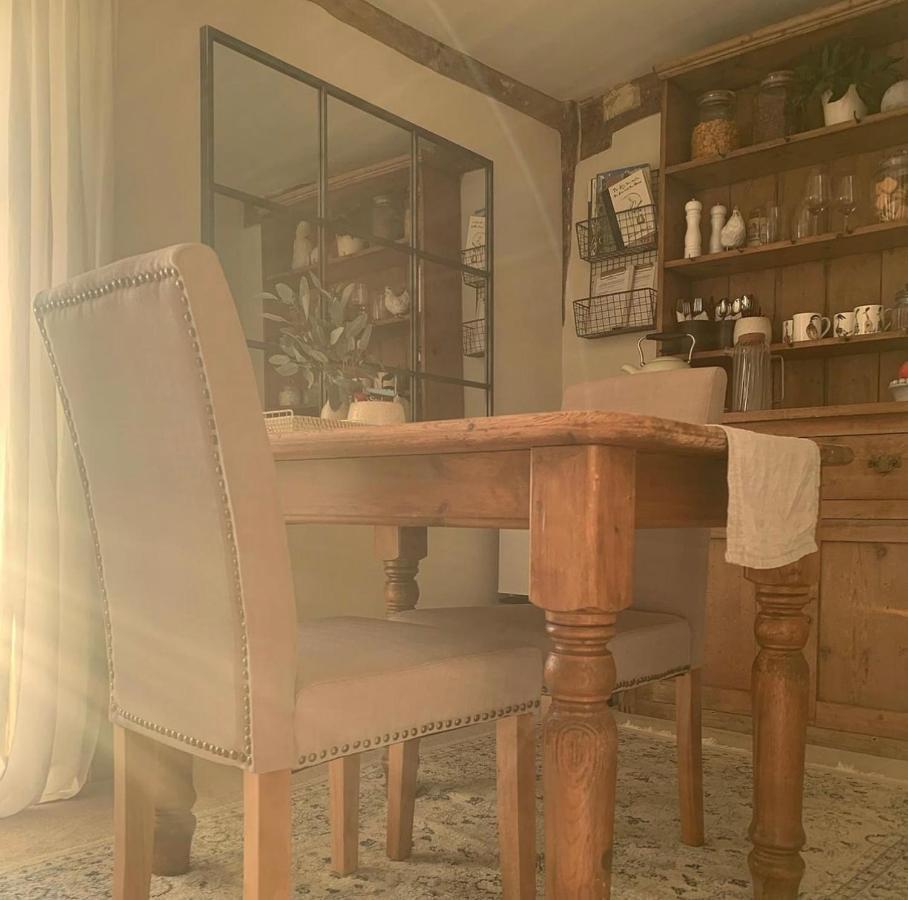 Church Farm Bed & Breakfast Thurlton ภายนอก รูปภาพ